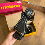 Sandália Moleca Rasteira Detalhe Circular Dourado