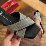 Sandália Moleca Rasteirinha Tiras Cruzadas